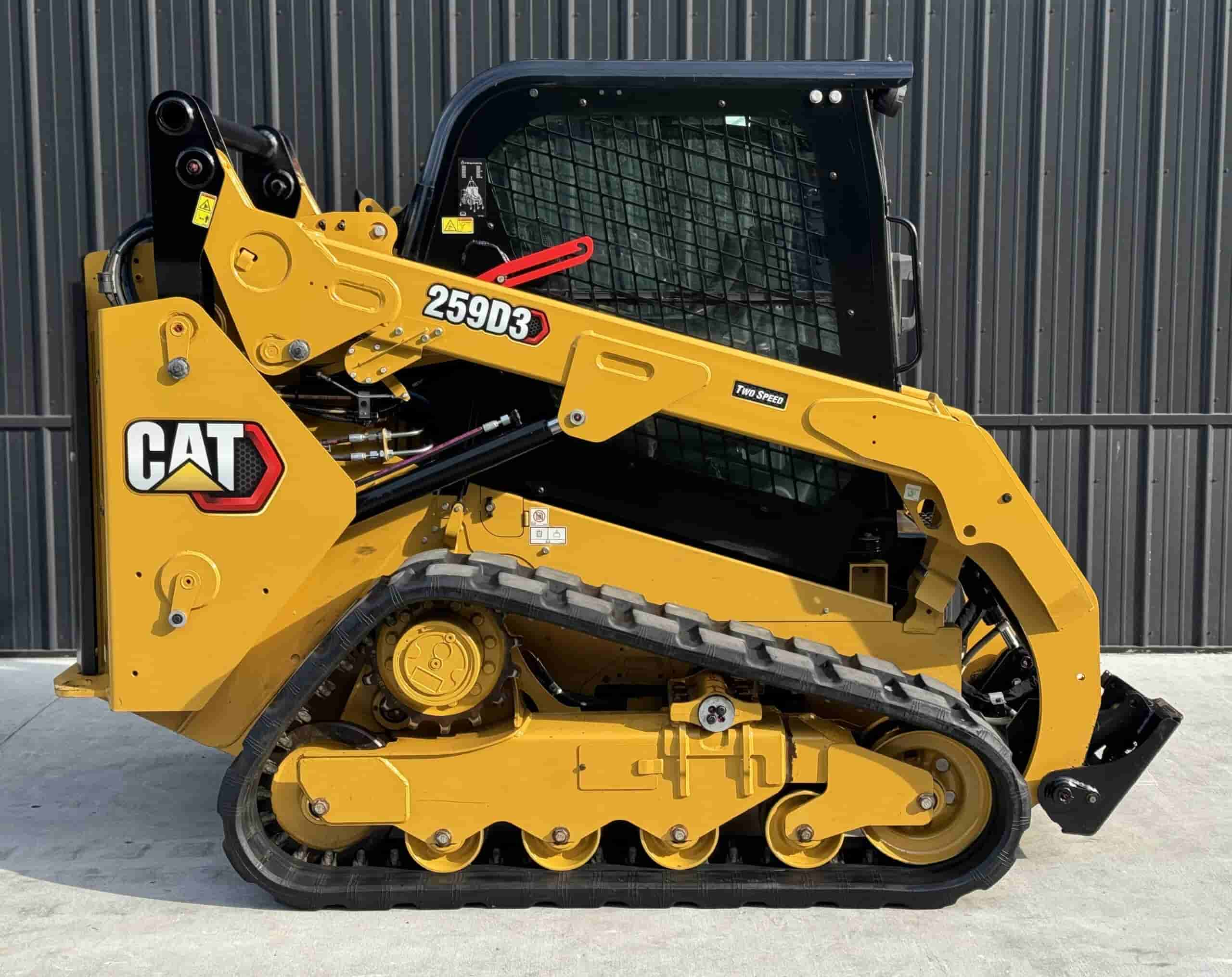 2022 CAT 259D3
